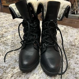 Sorel After hours boots